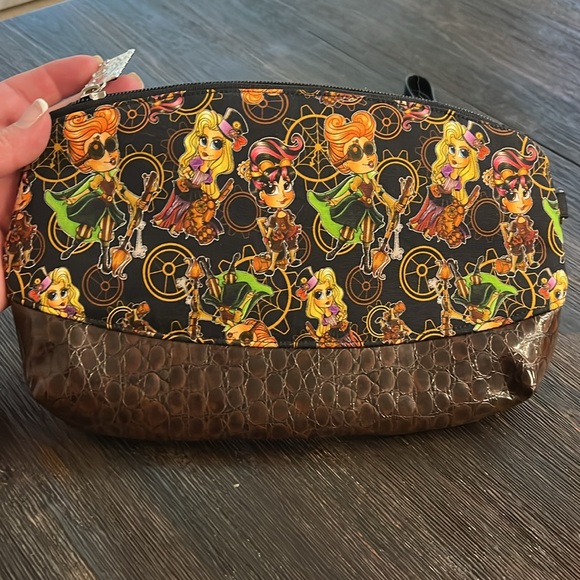 Halloween Wristlet - Picture 2 of 4